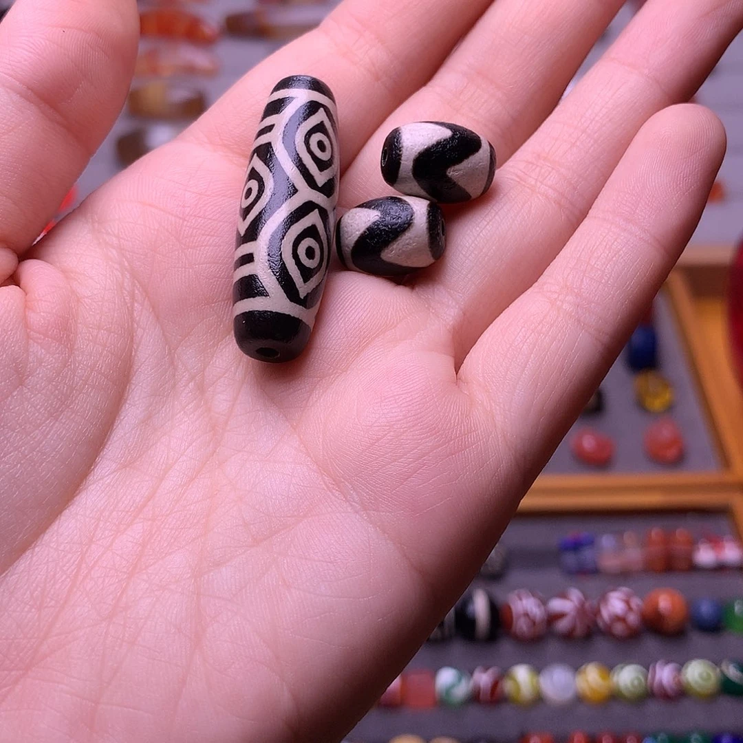 玛瑙/玉髓合金颈饰