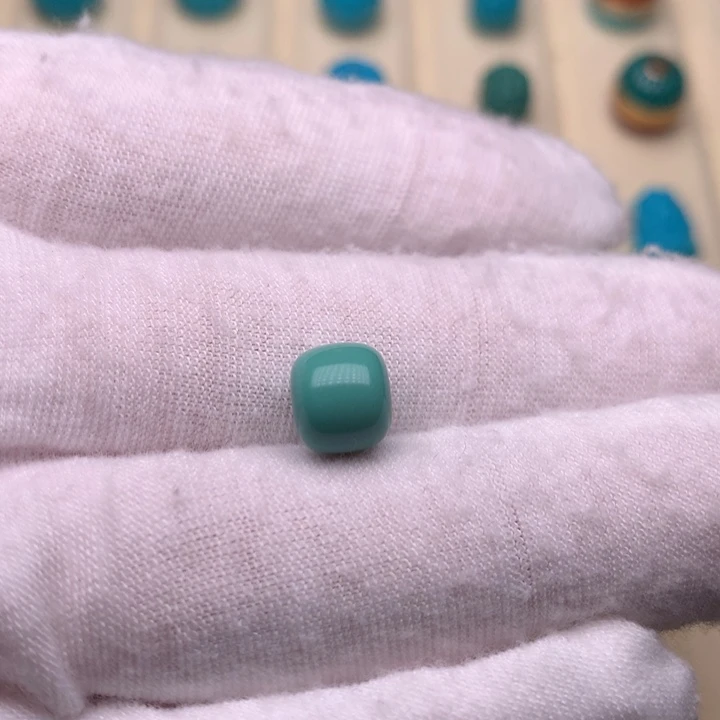 绿松石未镶嵌绿松石老型8.4