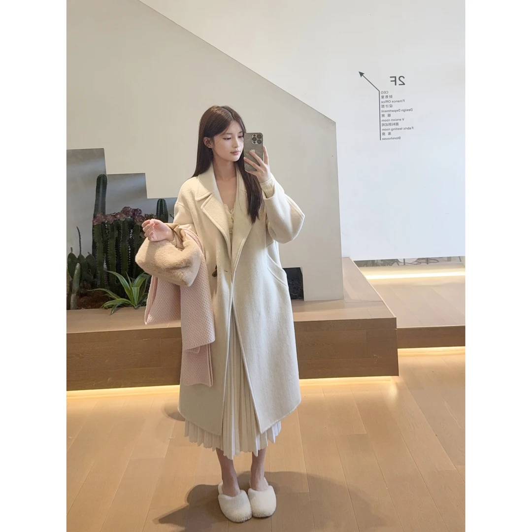 Duffle 首尔假日 丝驼绒 绵羊毛牛角扣 双面呢