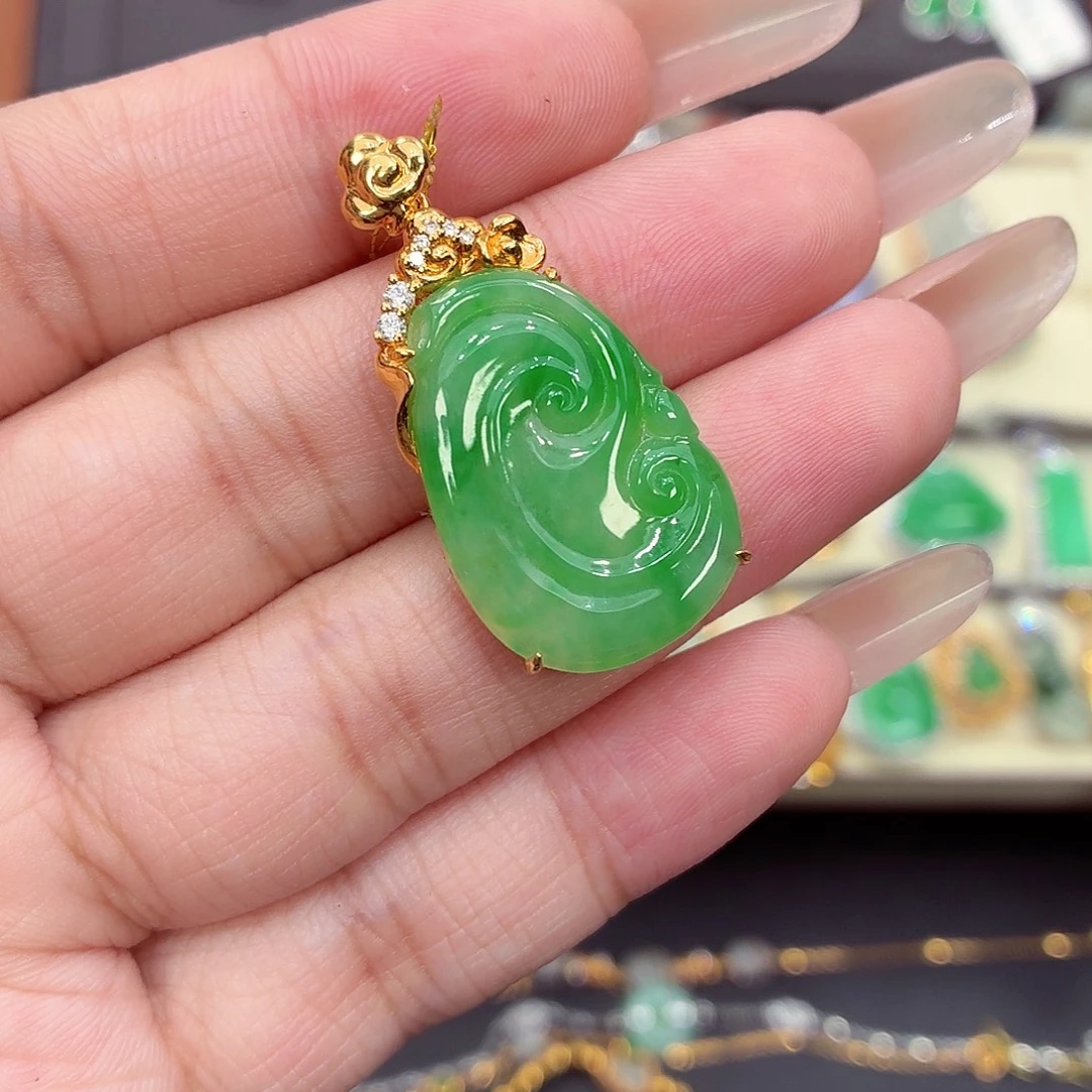 翡翠18K金镶嵌吊坠(不含链)