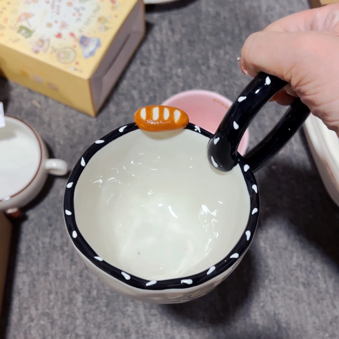 陶瓷碱水结面包马克杯