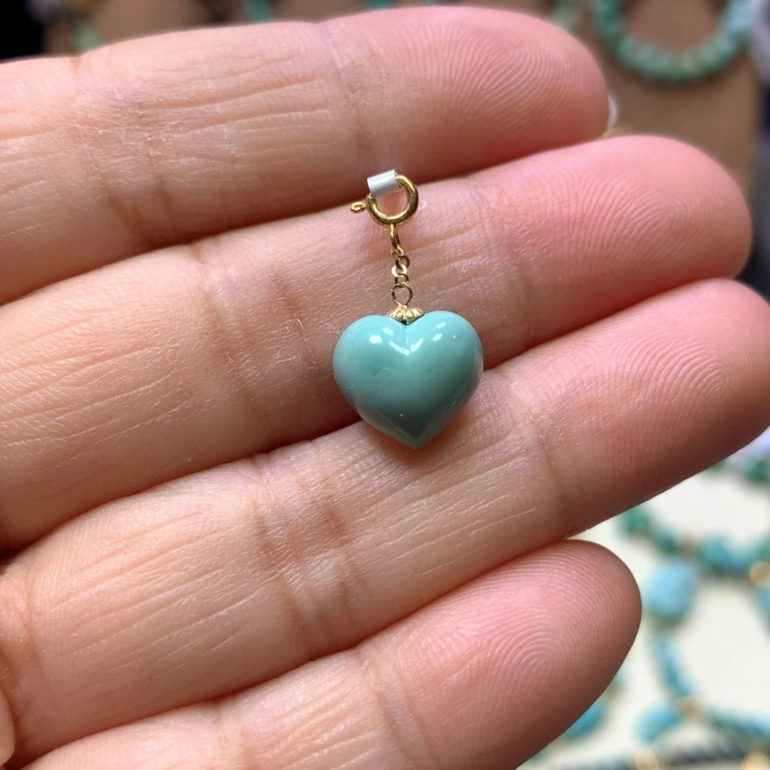 绿松石18K金镶嵌挂件