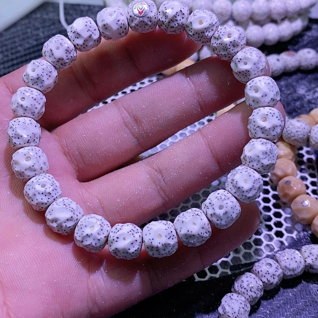 柏香籽/百香籽吊坠包****）10