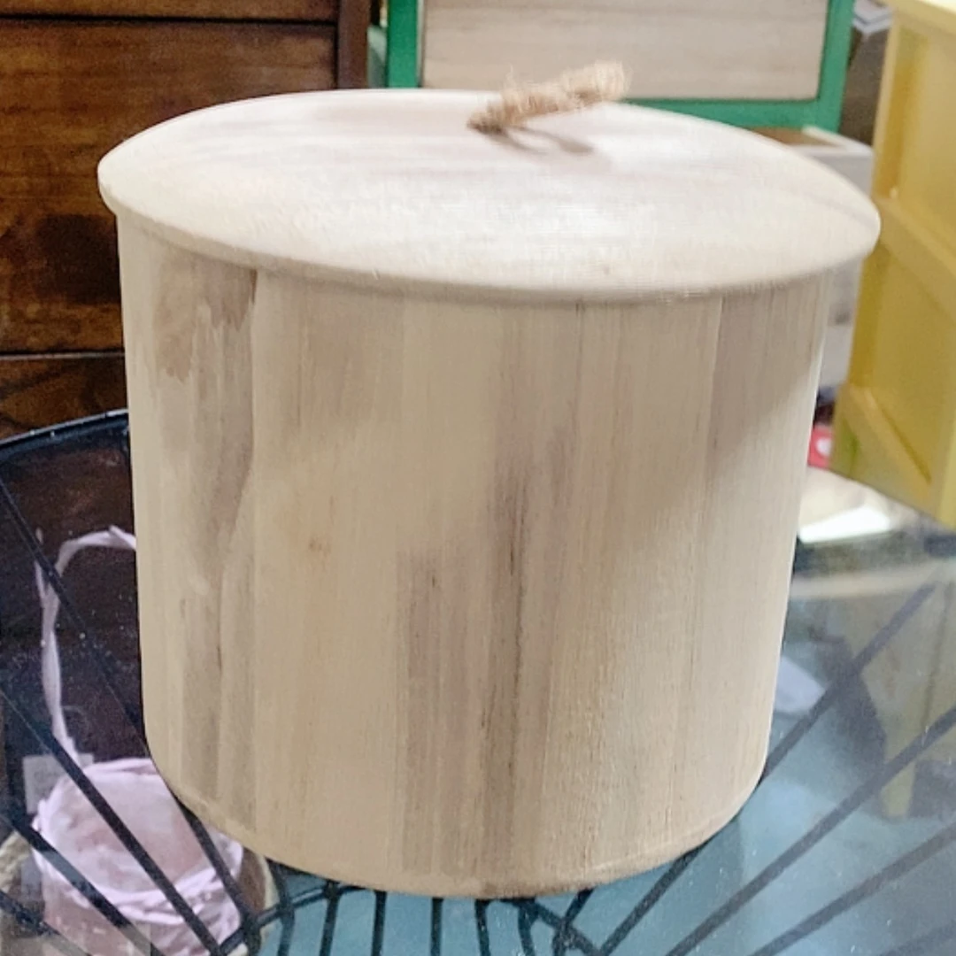 【闪购商品】塑料这是编号050