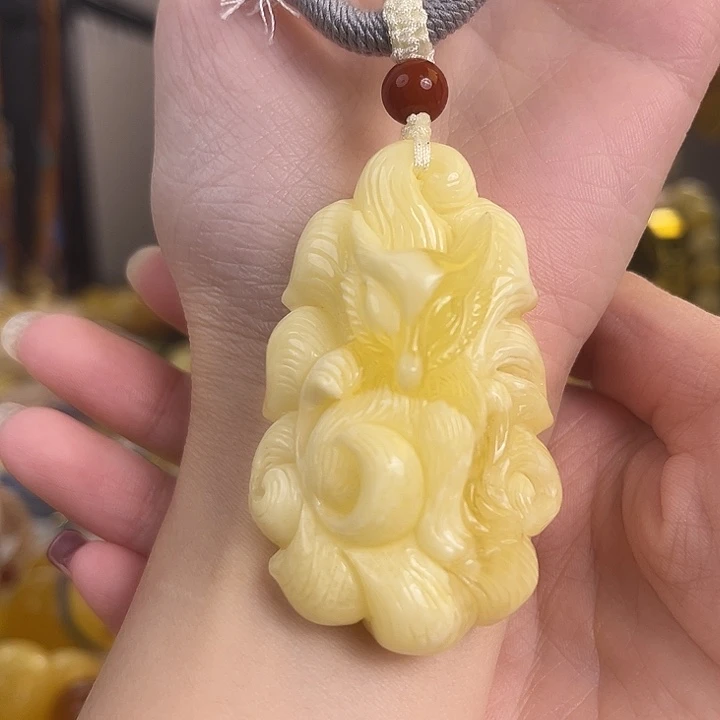 琥珀项链未镶嵌狐狸牌白蜡20g
