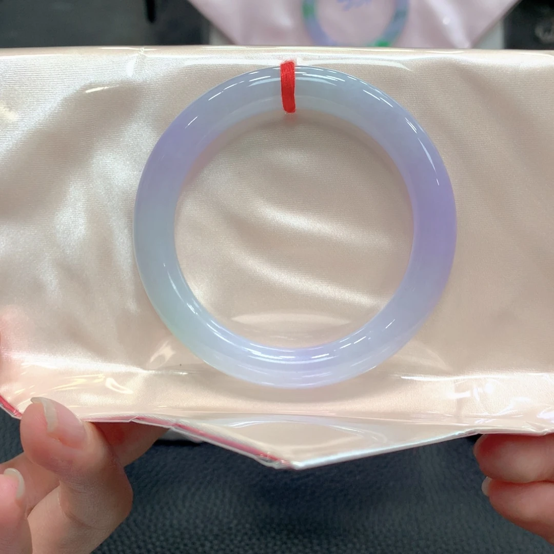 翡翠未镶嵌手镯24