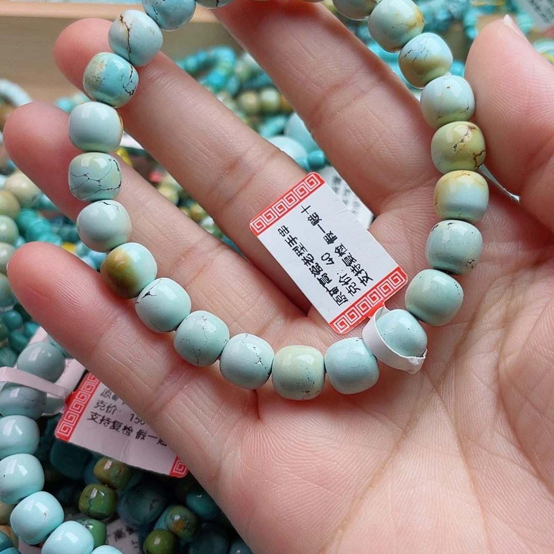 绿松石未镶嵌珠宝奇石
