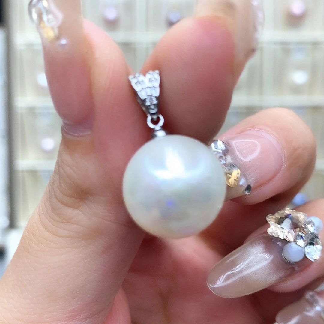 淡水珍珠合金颈饰