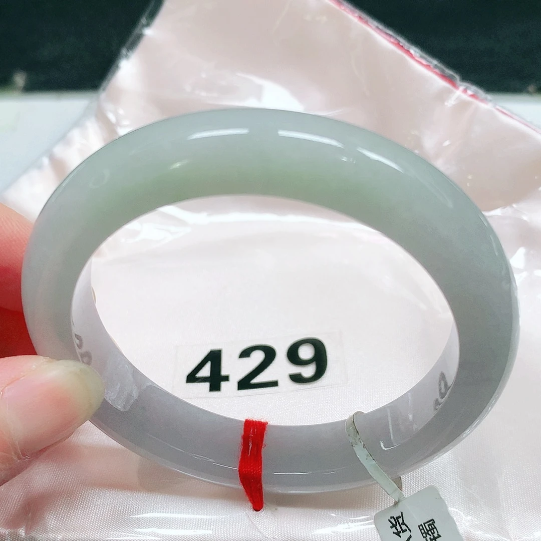 翡翠未镶嵌手镯11 号翡翠手镯