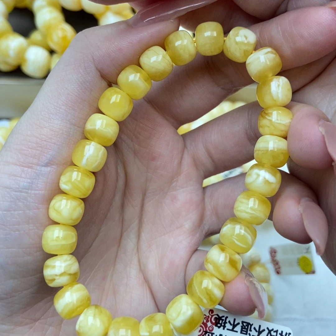 琥珀未镶嵌珠宝奇石9