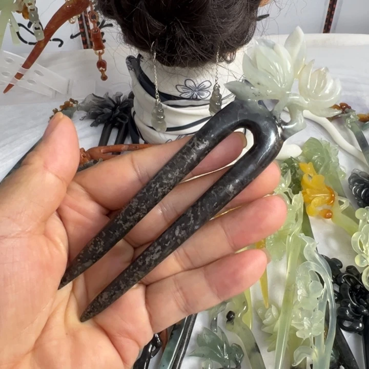 蛇纹石玉未镶嵌发饰