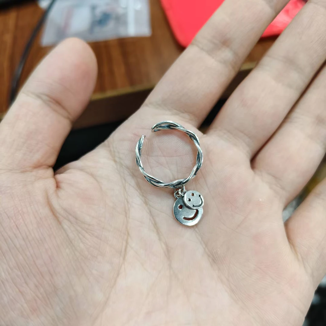 九乐 925银戒指 镂空麻花笑脸戒指