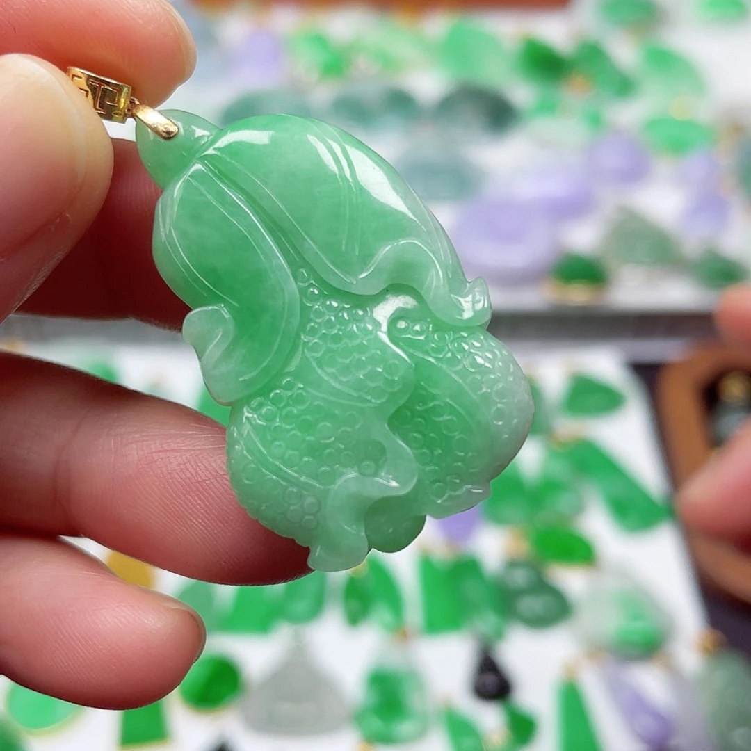 吊坠(不含链)18K金镶嵌翡翠