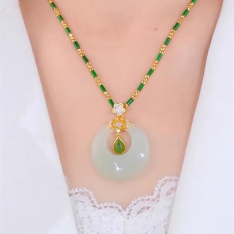 合金项链 新中式仿平安扣项链高级感水滴之心吊坠轻奢锁骨链气质