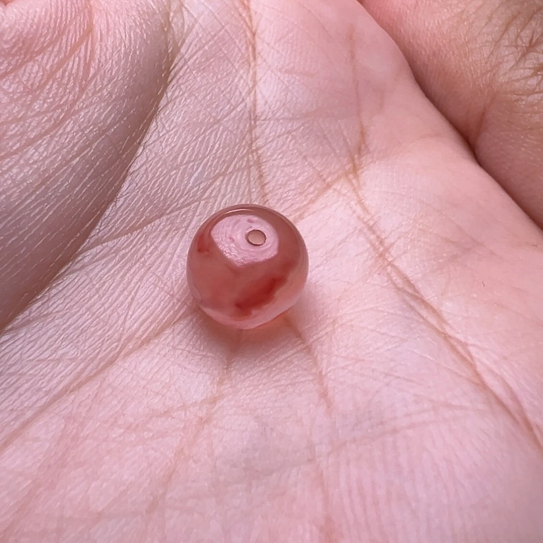 彪****南红玛瑙未镶嵌珠宝奇石