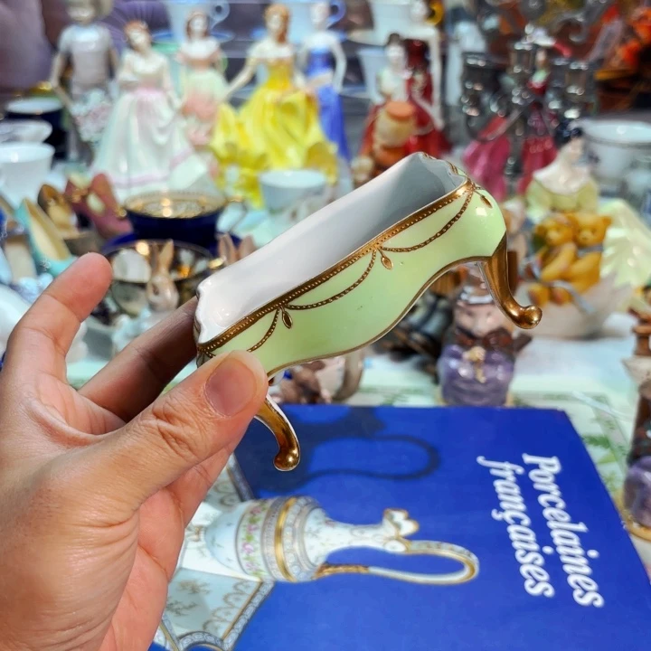 瓷片欧洲中古瓷器（泽武肥皂盒）