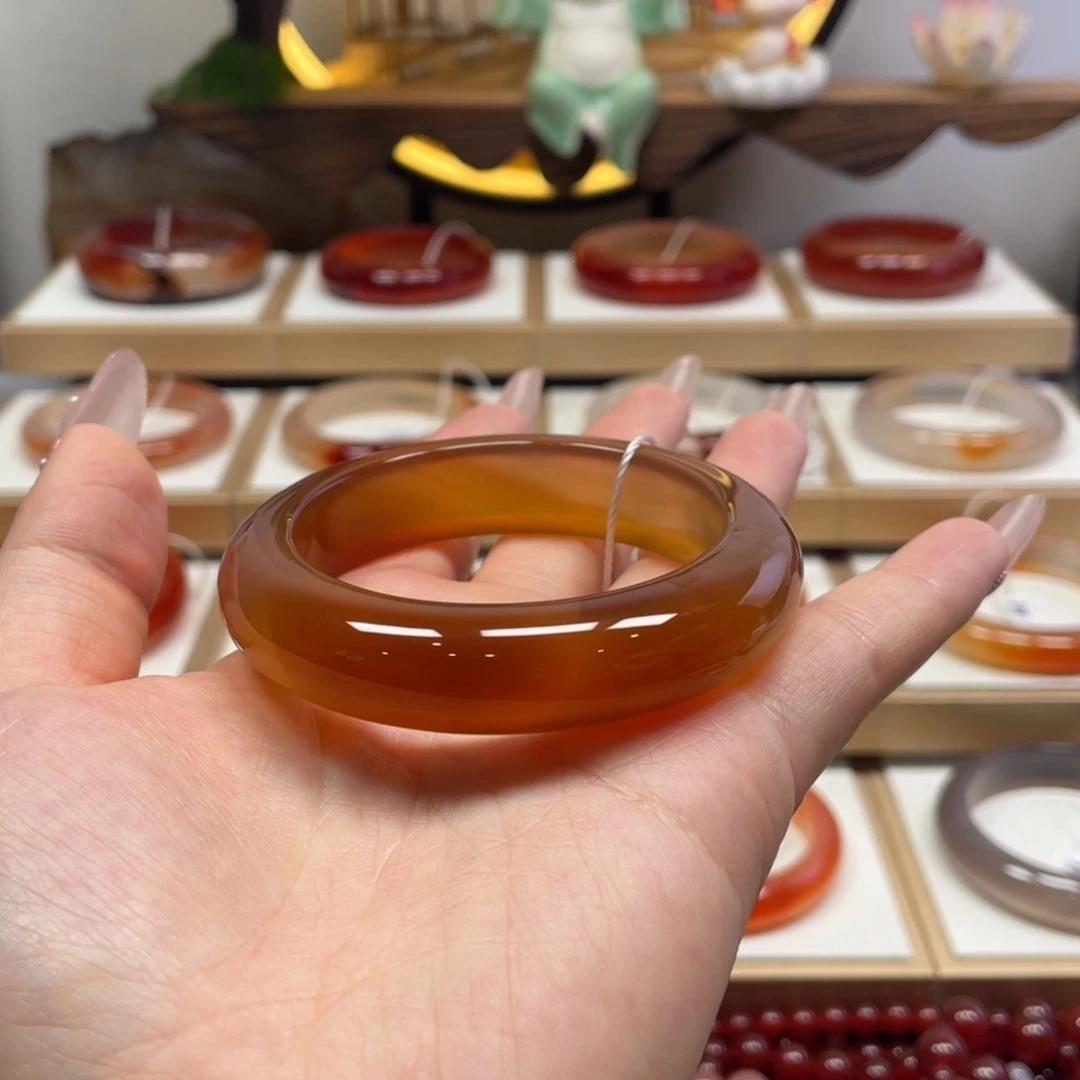 玛瑙/玉髓未镶嵌手镯