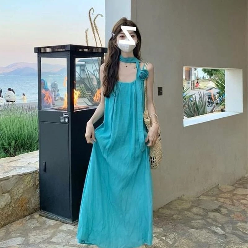 吊带长裙连衣裙裙子新款夏季度假风绑带花朵显白立体修身度假旅游