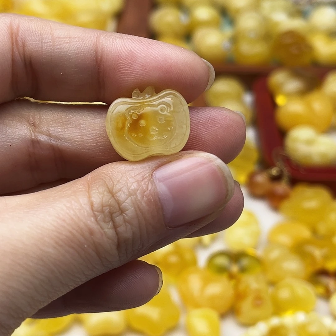 蜜蜡未镶嵌裸石天然