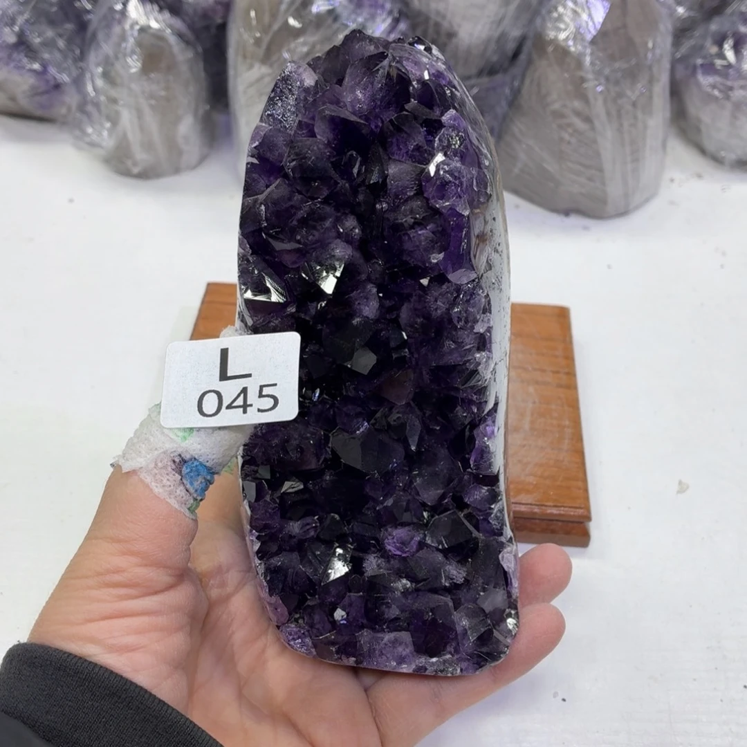 未镶嵌摆件水晶天然紫水晶