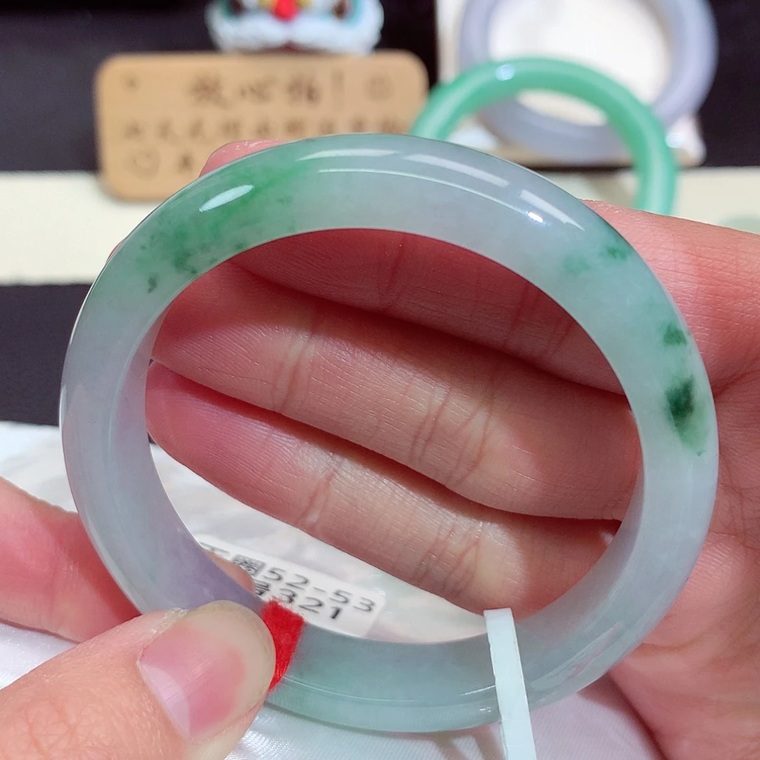 翡翠未镶嵌手镯321