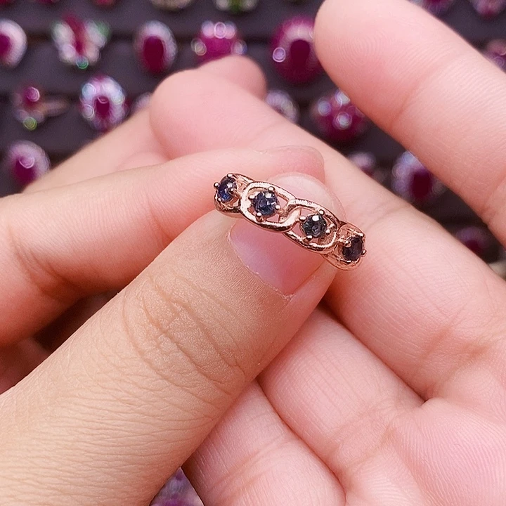 蓝宝石银S925镶嵌戒指