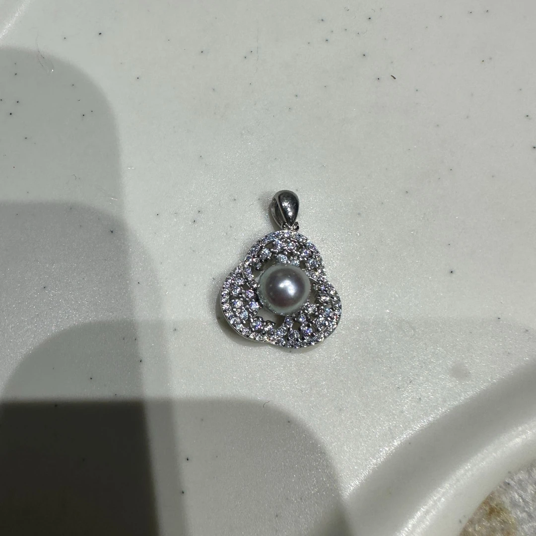 【B38】s925银三角花瓣7-8mm海水真多麻色珠珠吊坠（不带链）