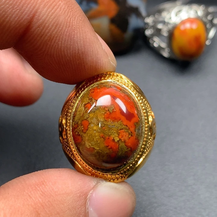 玛瑙/玉髓颈饰未镶嵌老*