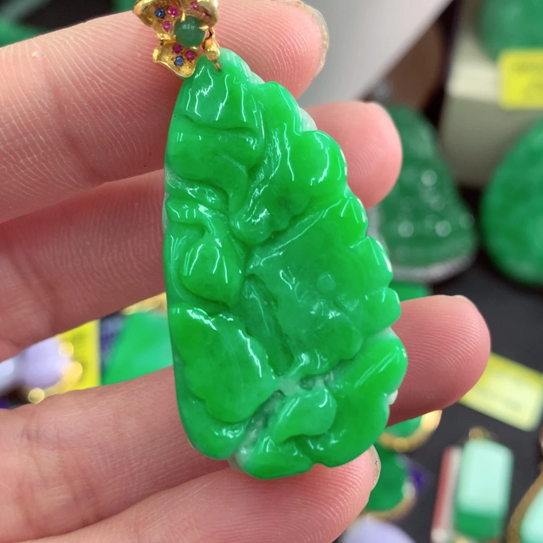 翡翠18K金镶嵌吊坠(不含链)