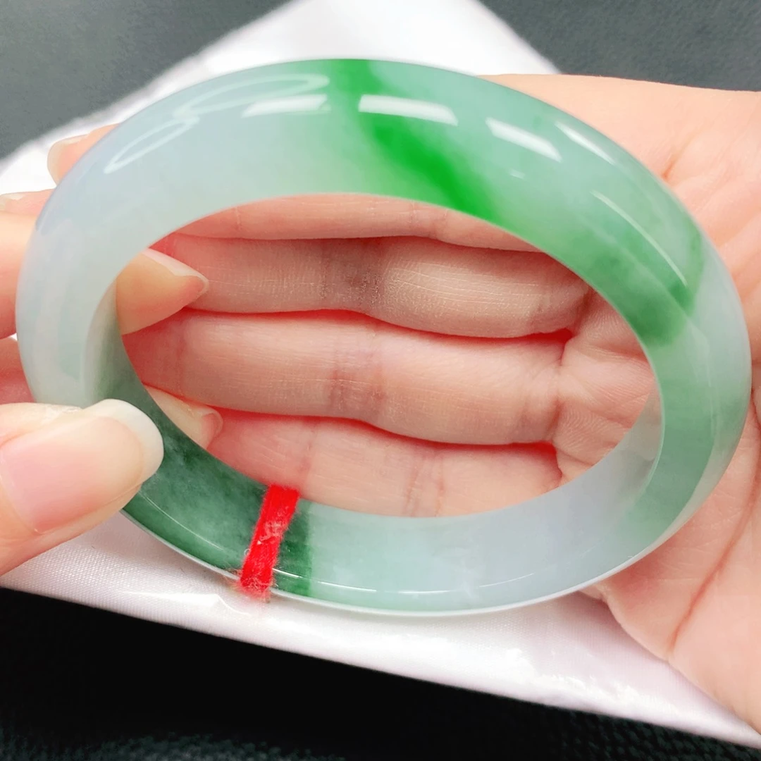 翡翠未镶嵌手镯58圈