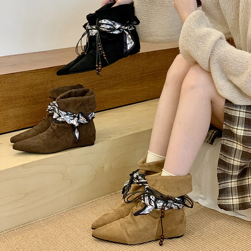 法式内增高尖头绒面棕色瘦瘦小短靴女2025新款堆堆靴西部牛仔单靴