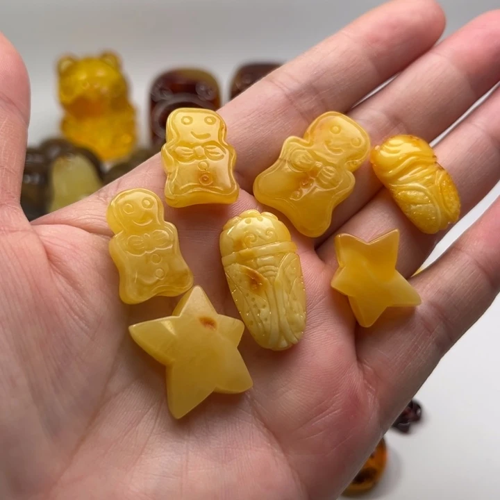 琥珀颈饰未镶嵌琥珀蜜蜡
