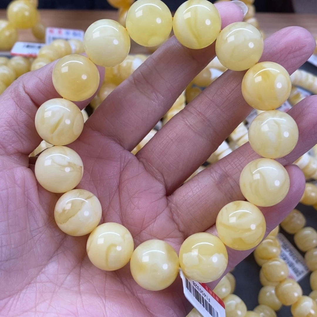 蜜蜡裸石未镶嵌鲜**长