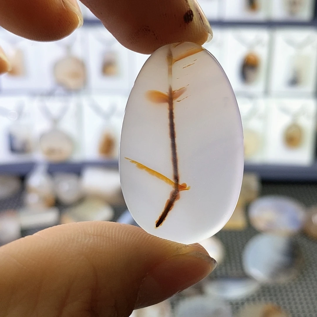 未镶嵌玛瑙/玉髓珠宝奇石无***家