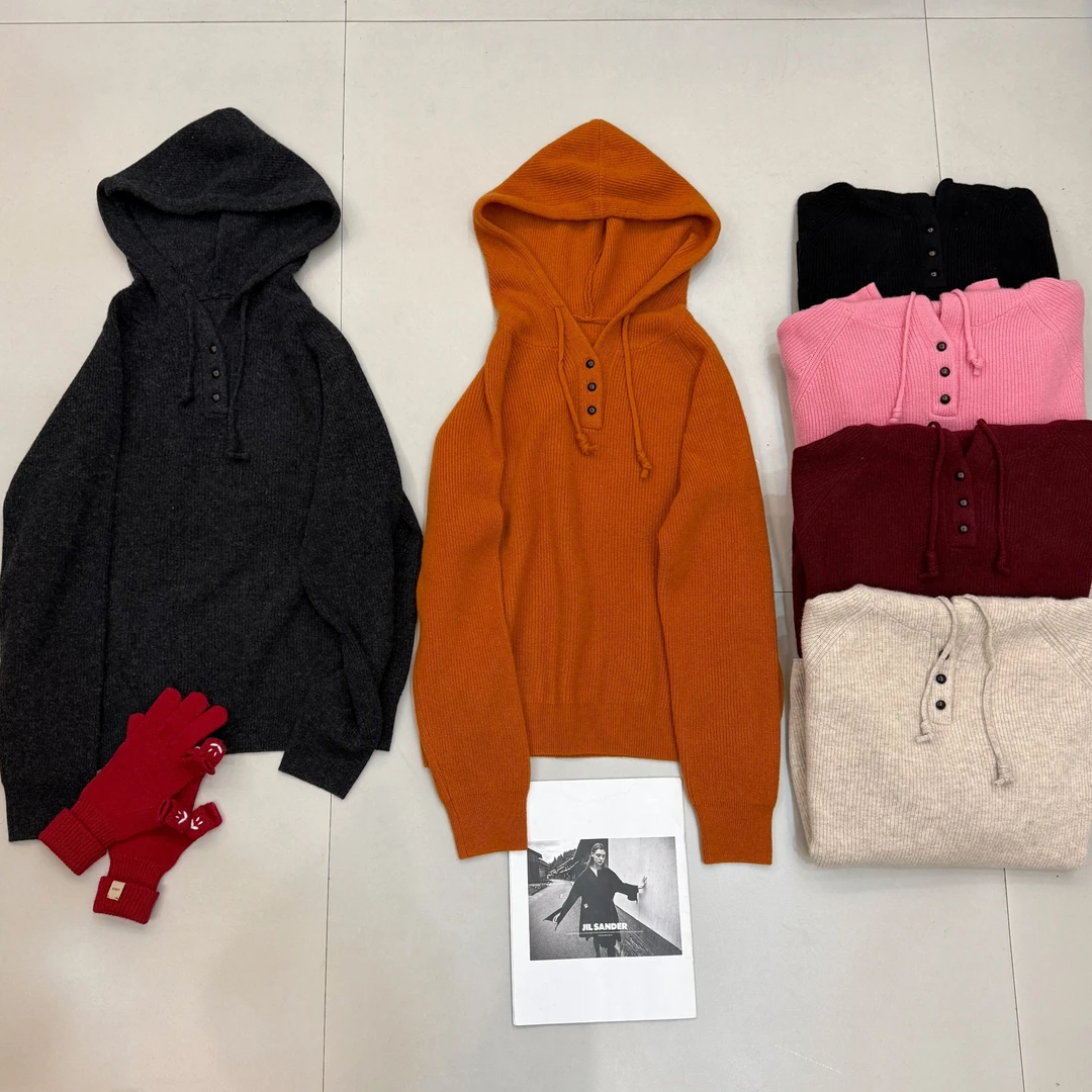 必备！软糯亲肤半开扣针织帽衫