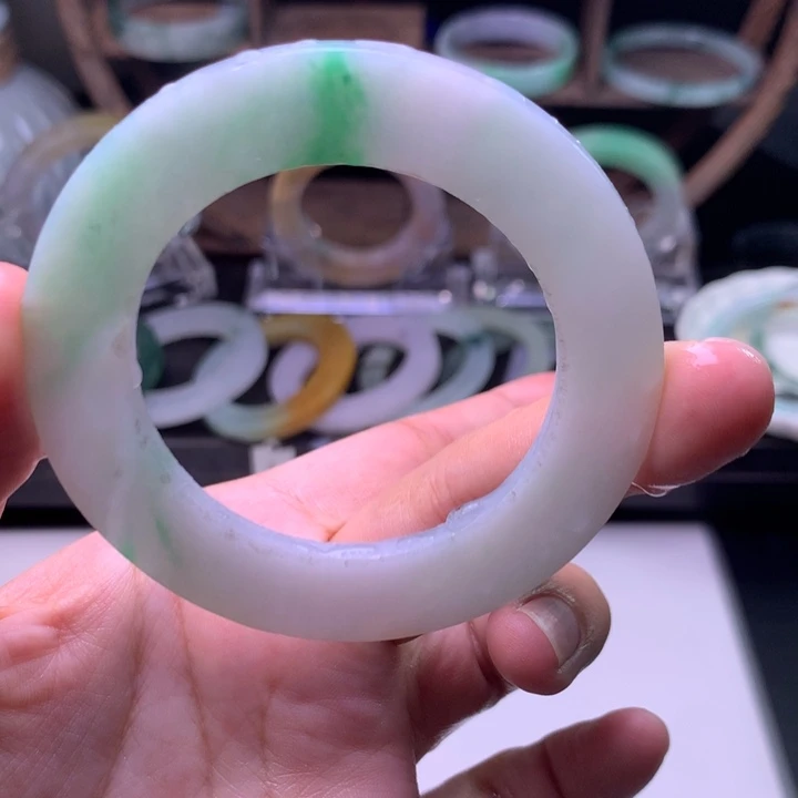 未镶嵌翡翠定制翡翠