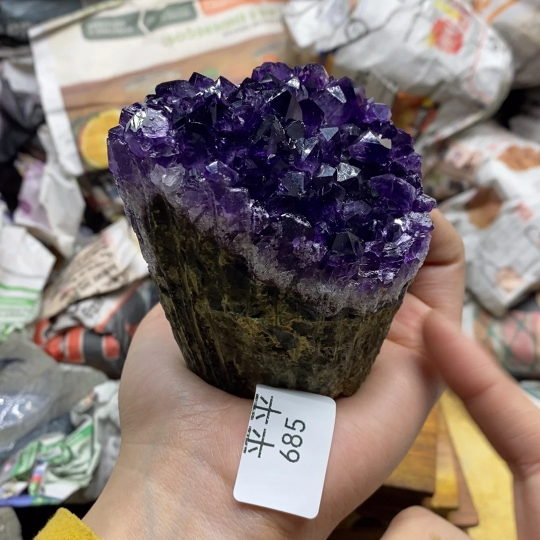 紫晶乌拉圭未镶嵌