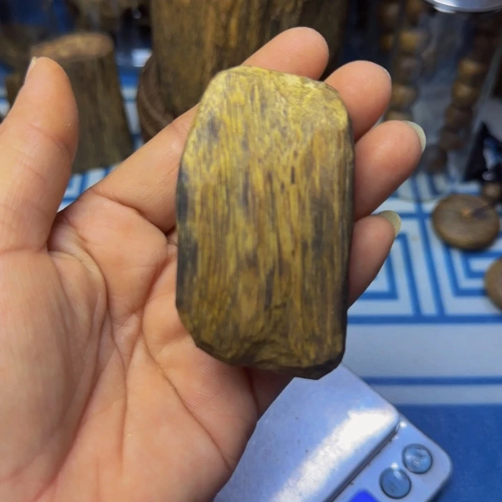 木手工艺雕塑根雕木方板材19.9克