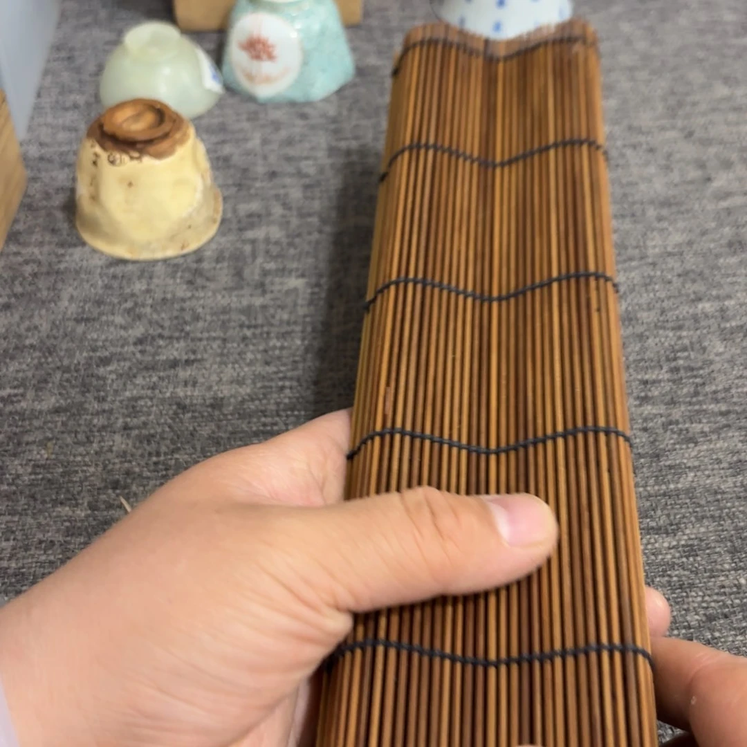 瓷片非常好看的花瓶