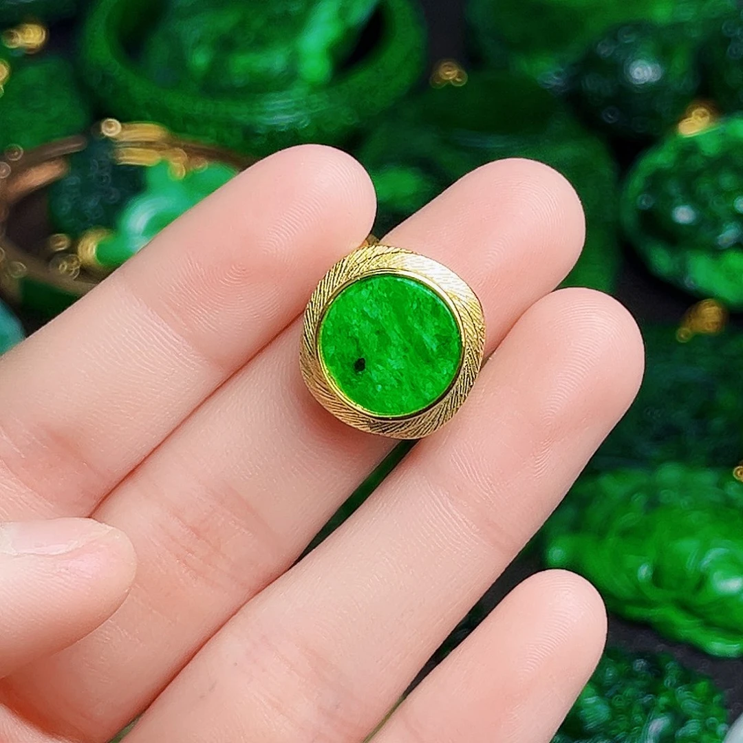 颈饰银S925镶嵌翡翠多样性