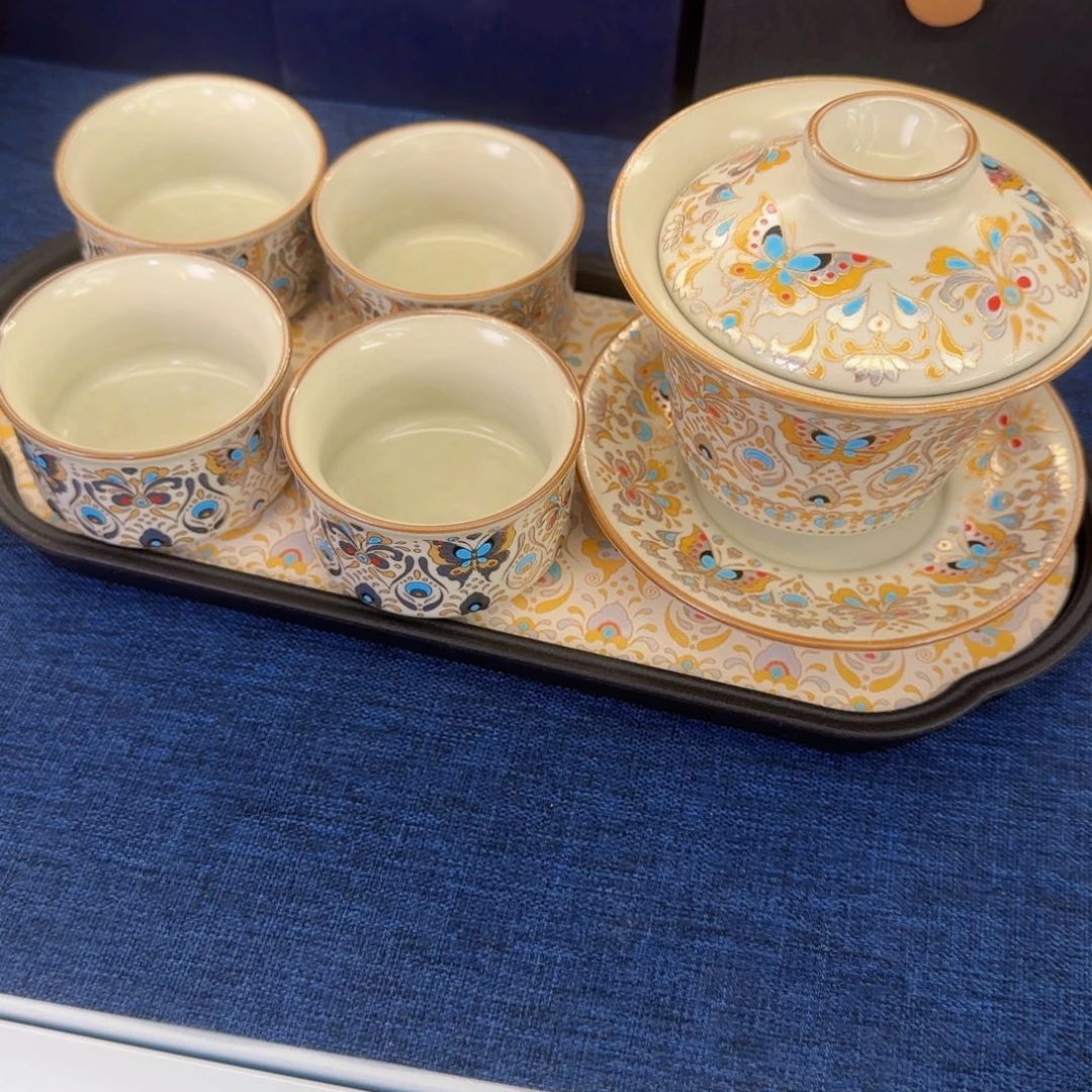 这些盖碗真好看！！！