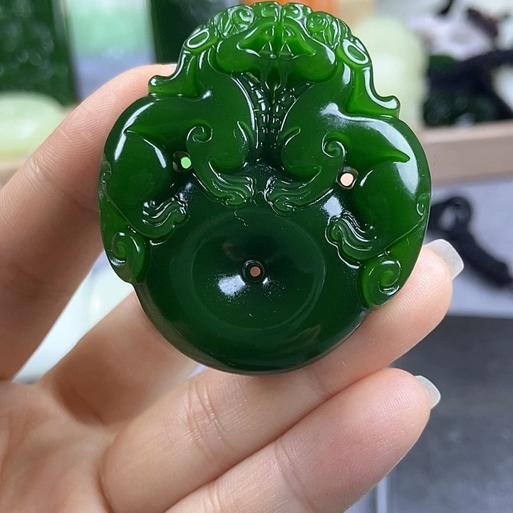 和田玉（糖玉）未镶嵌颈饰