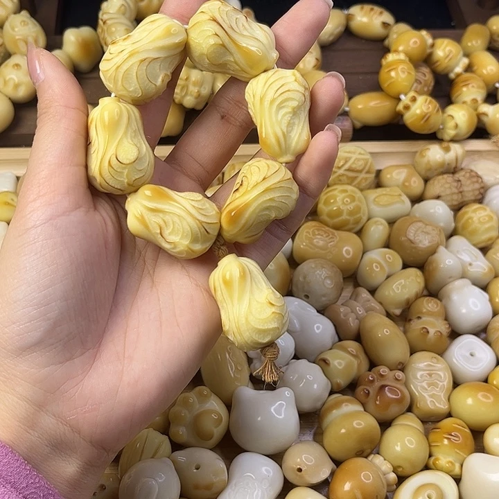 吊坠菩提根/象牙果白菜2930