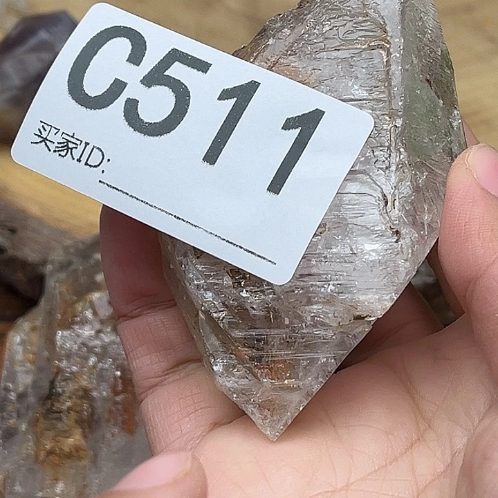 虞***晏珠宝半成品水晶未镶嵌默认微瑕