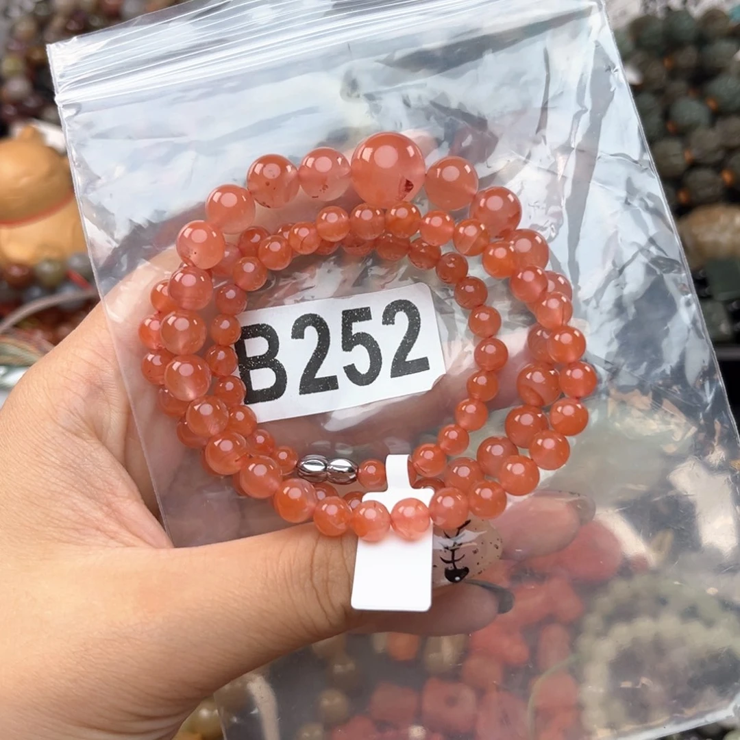 未镶嵌南红玛瑙珠宝奇石