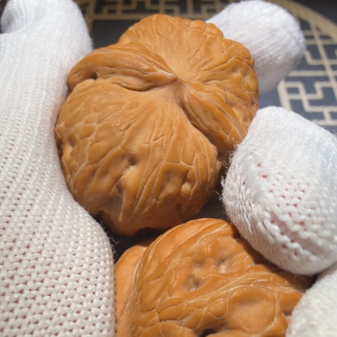 文玩核桃把件平谷元宝