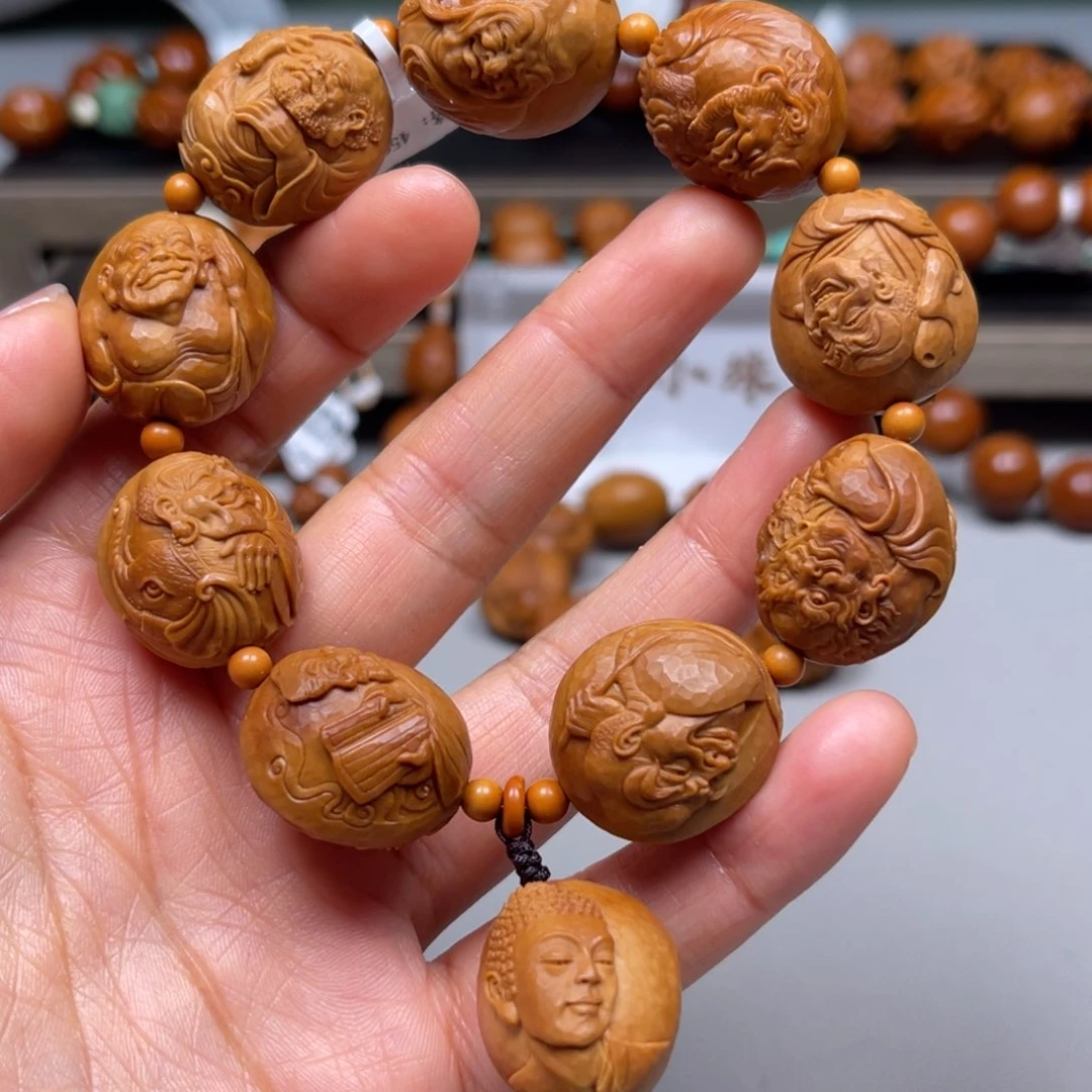 吊坠橄榄核双面十八罗汉