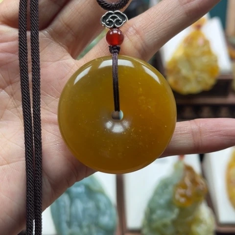 岫玉挂件未镶嵌挂件