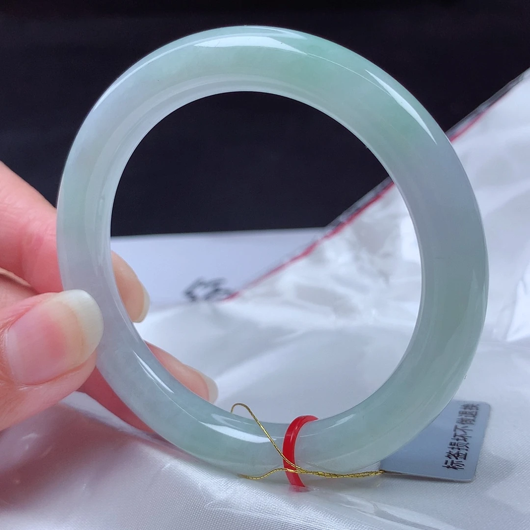 翡翠未镶嵌手镯53圆条m110985