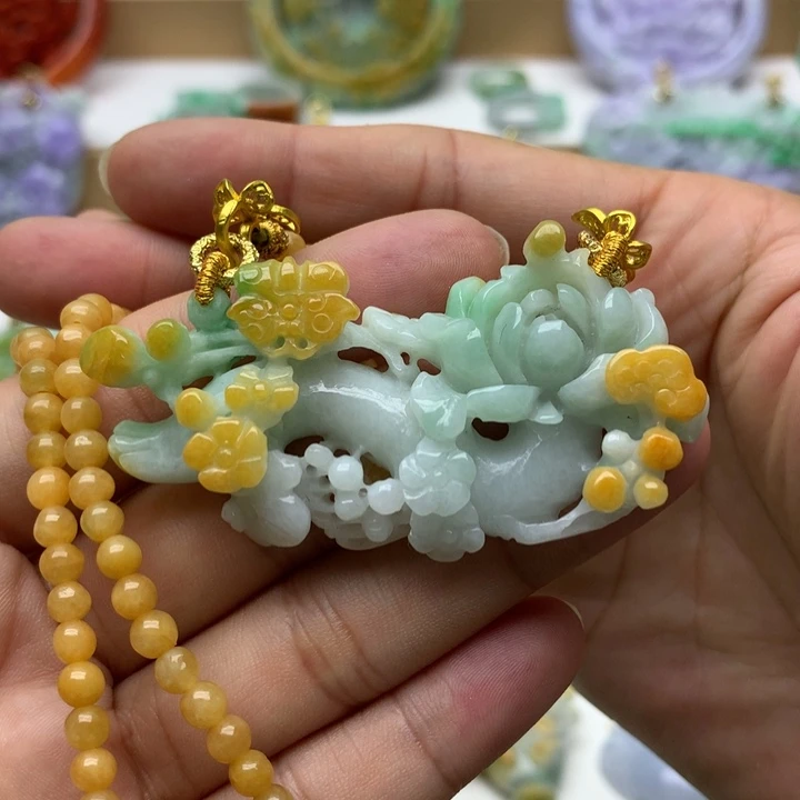 颈饰未镶嵌翡翠翡翠